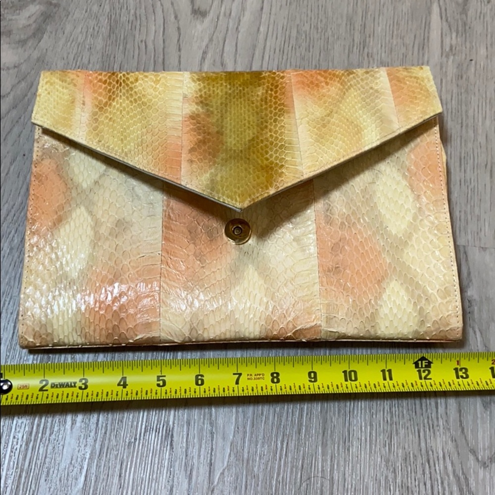 1980s Vintage J Renee snakeskin Purse - Picture 10 of 11
